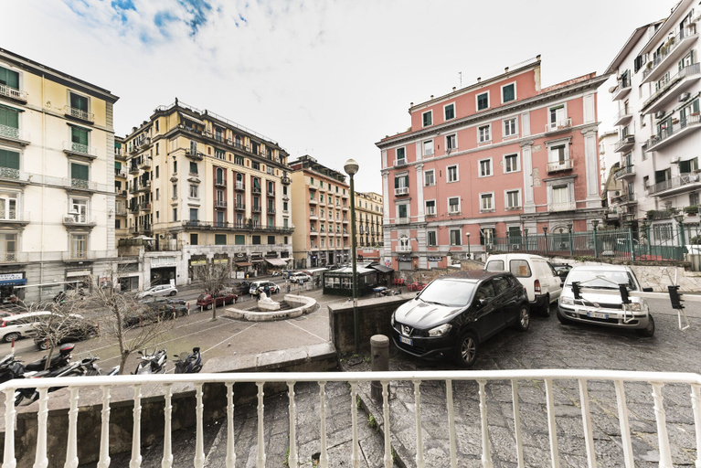 City view from property 5, Sweet Mergellina Apartment, Napoli