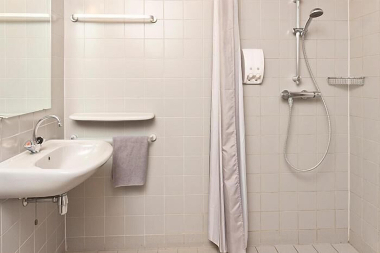 Bathroom 5, Hotel Marenland, Winsum