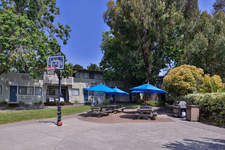 Exterior & Views 2, Best Western Corte Madera Inn, Marin