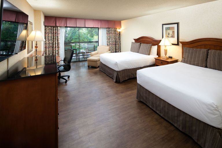 Bedroom 3, Red Lion Hotel Redding, Shasta