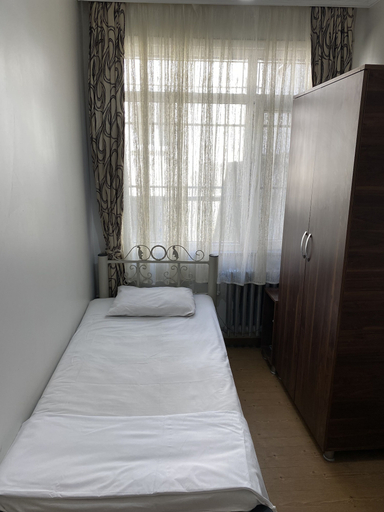 Bedroom 3, Ferah Otel, Fatih