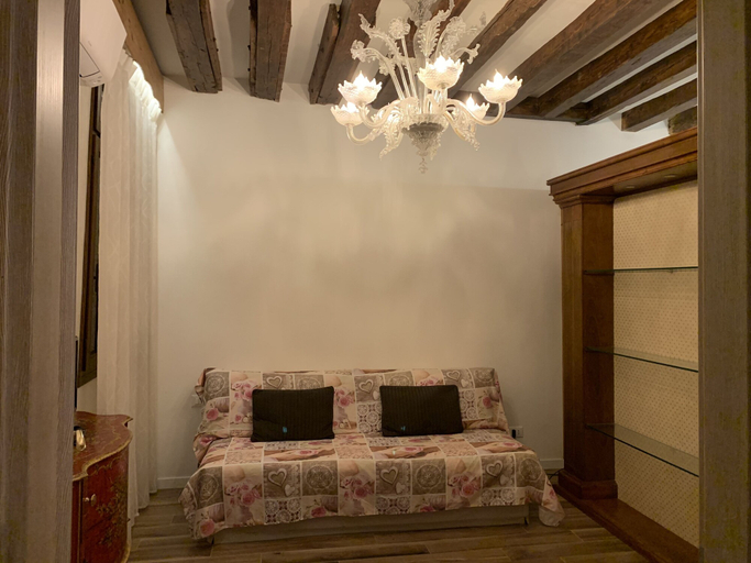 Living area 2, Grimaldi Apartments - Casa di Emma, Venezia