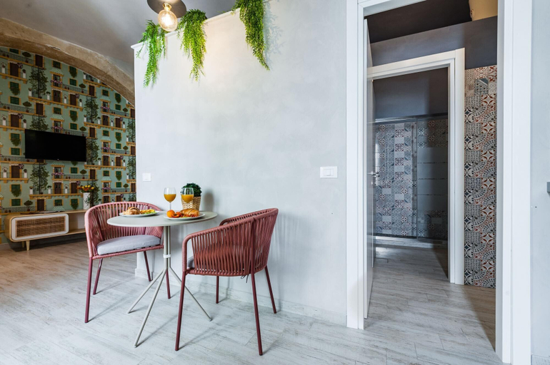 Others 4, Five Stars Sicily Sirio, Syracuse