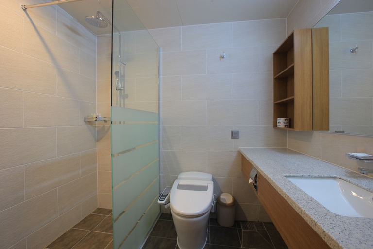 Bathroom 4, Mona Yongpyong, Pyeongchang