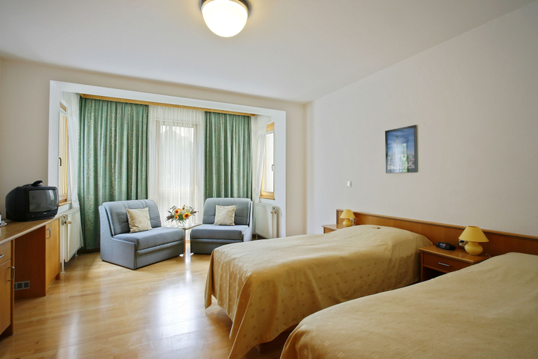 Bedroom 5, Am Spiegeln dialog.hotel.wien, Wien