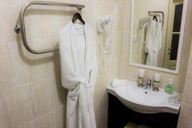Bathroom 3, Hotel Sadovaya 19, Novosibirskiy rayon