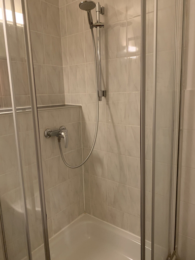 Bathroom 5, Hotel New Fair Munich Messe, München