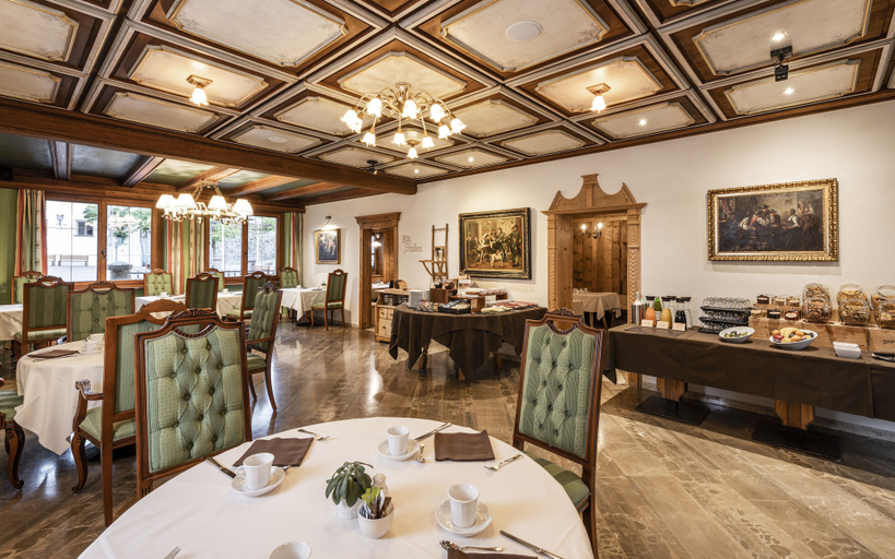 Food & Drinks 4, Cavallino d'Oro, Bolzano