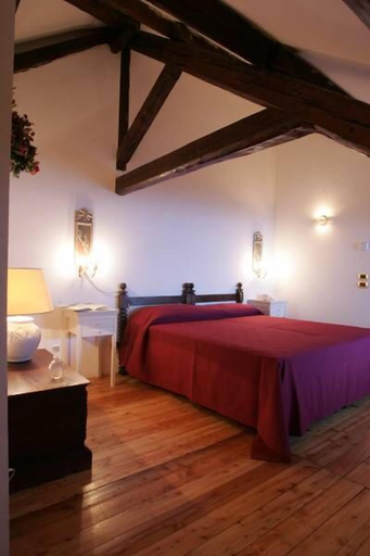Bedroom 4, Villa Dorata, Catania