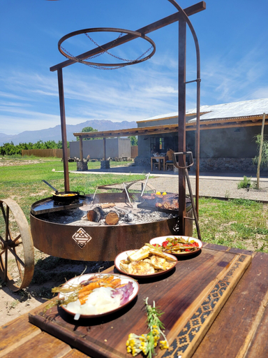 Food & Drinks 5, Carasur, Tunuyán