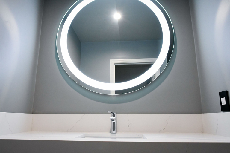 Bathroom 4, Tilbury Inn, Los Angeles