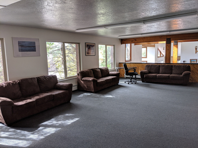 Others 5, Dillon Valley East 2 Bed 2 Bath, Summit