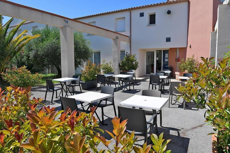 Food & Drinks 5, Brit Hotel Clermont L'Herault, Hérault