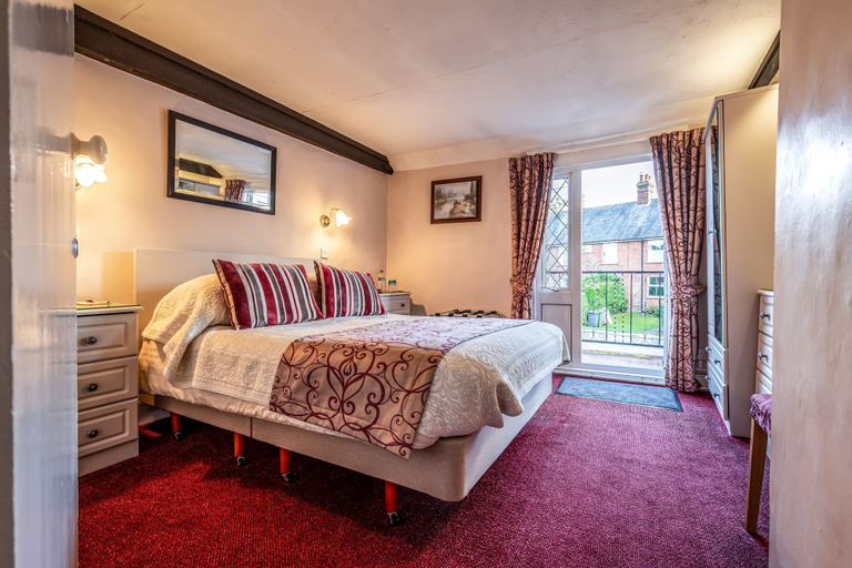 Bedroom 3, The Olde Forge Hotel, East Sussex