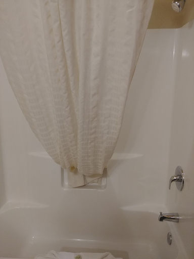 Bathroom 3, Cobblestone Hotel & Suites – Broken Bow, Custer