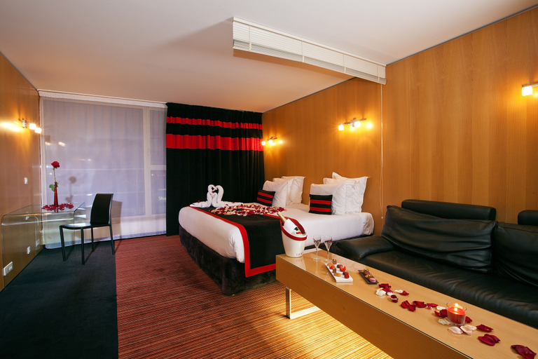 Bedroom 2, Residhome Suites Paris Sénart, Seine-et-Marne
