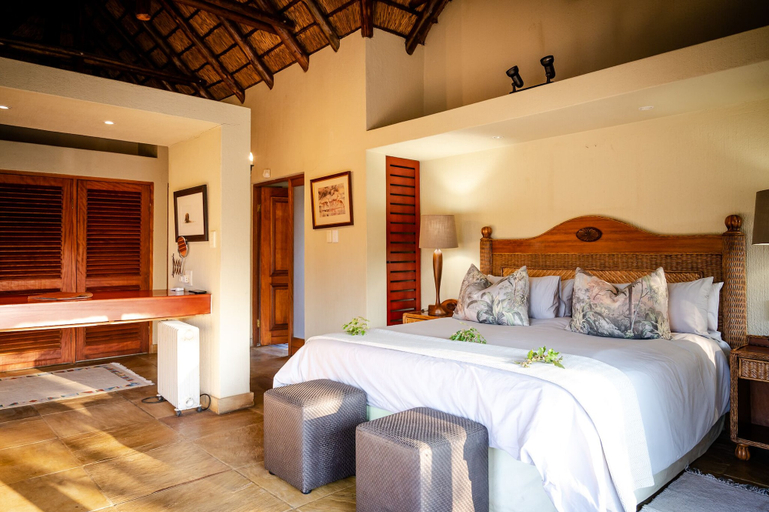 Bedroom 4, Shimungwe lodge, Mopani