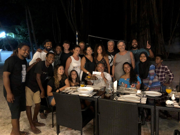 Food & Drinks 4, Huvan Inn, Vaavu Atoll