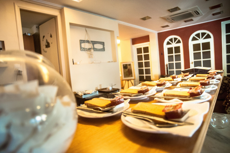 Food & Drinks 5, Hotel Methanion, Attica