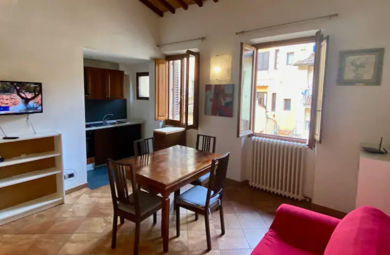Others 4, Appartamento Via Condotta, Florence