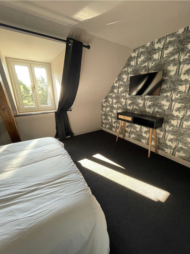Bedroom 3, Domaine de Bonneuil, Oise