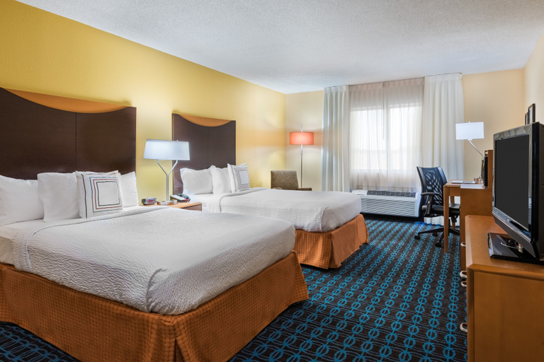 Bedroom 2, Fairfield Inn & Suites by Marriott Mobile, Mobile