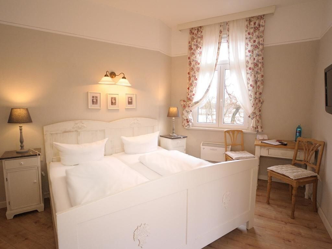 Bedroom 4, Historische Ölmühle Eberstedt, Weimarer Land