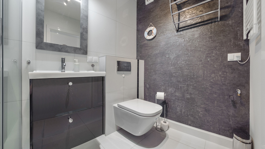 Bathroom 3, Apartamenty Sun&Snow Bursztynowe Osiedle, Nowy Dwór Gdański