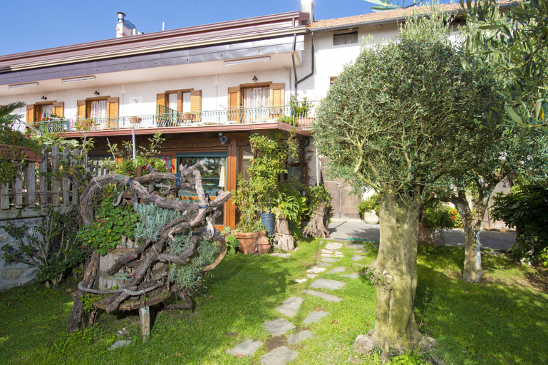 Exterior & Views 2, Agriturismo Mare e Monti, Napoli