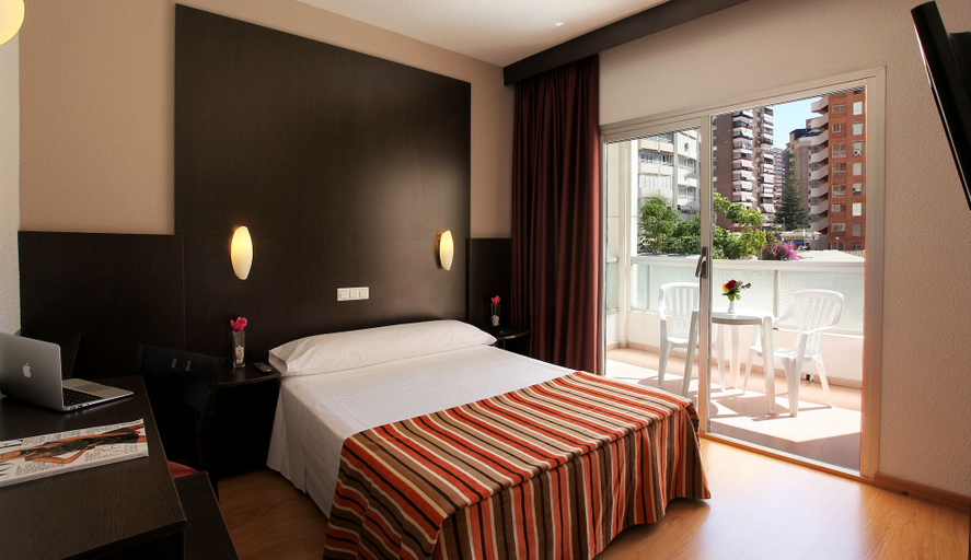Bedroom 3, Poseidon Resort, Alicante