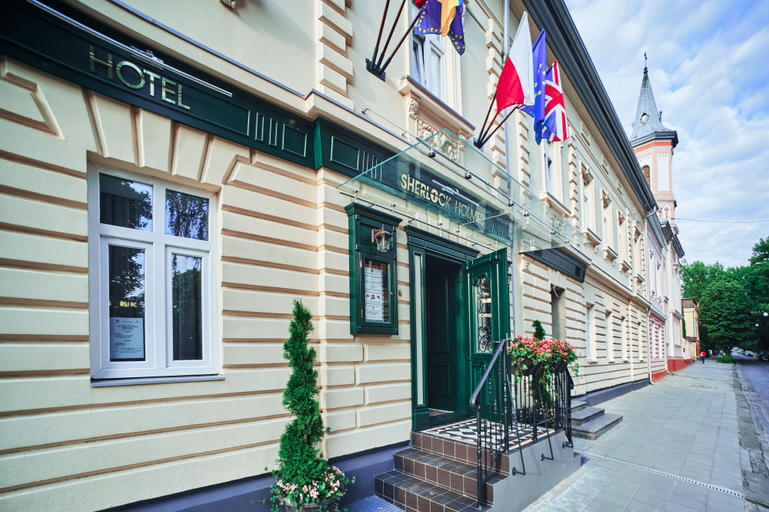 Exterior & Views 2, Sherlock Holmes Boutique Hotel, L'vivs'ka