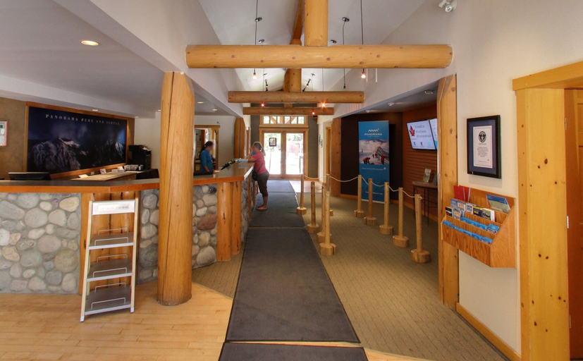 Food & Drinks 4, Embarc Panorama, East Kootenay