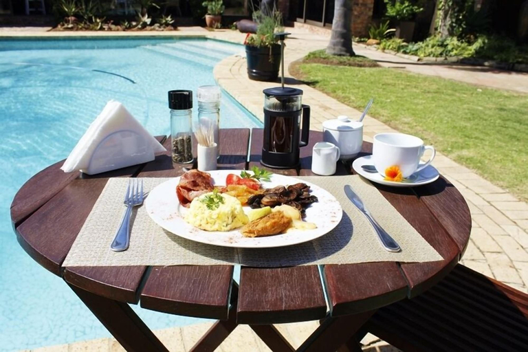 Food & Drinks 5, Amani Guest Lodge, Nelson Mandela Bay
