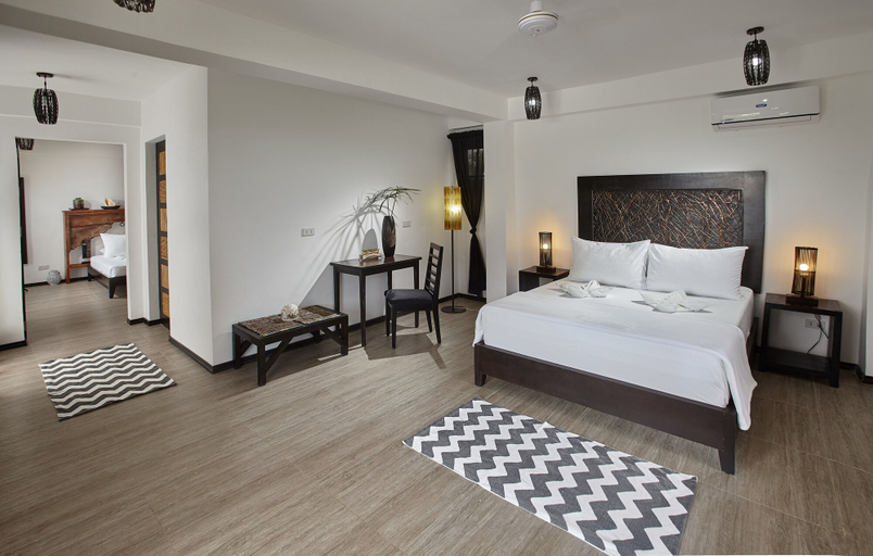 Bedroom 3, Blanco Beach Resort, Daanbantayan