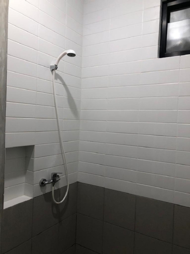 Bathroom 4