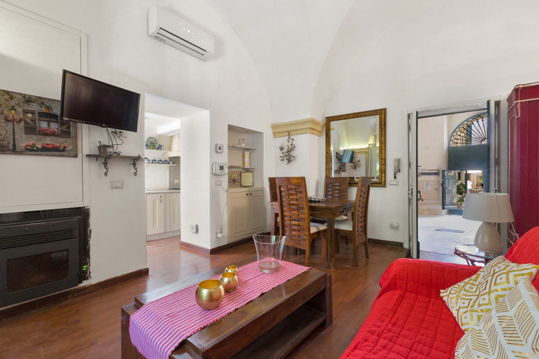 Bedroom 2, 3036 Salotto Barocco by Barbarhouse, Lecce