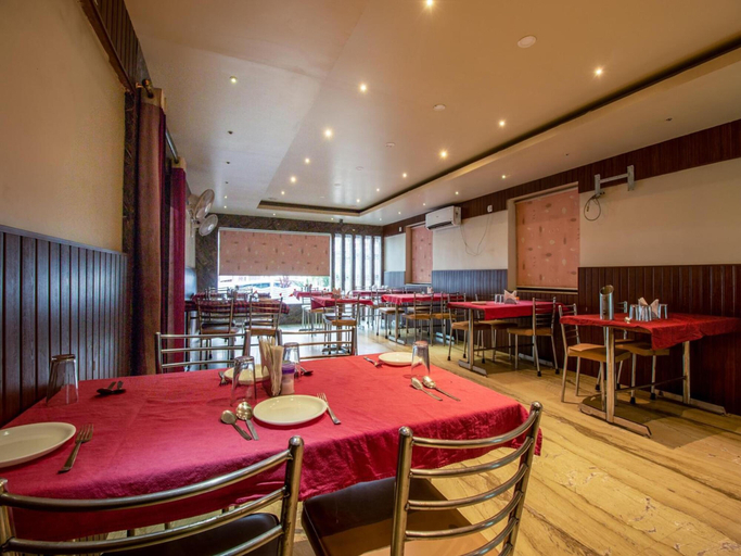 Food & Drinks 5, Hotel Pratap Residency, Ranchi