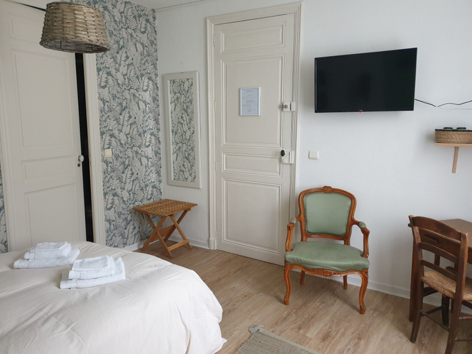 Bedroom 3, L'Abri Sous Roche - Chambres d'hôtes, Pyrénées-Orientales