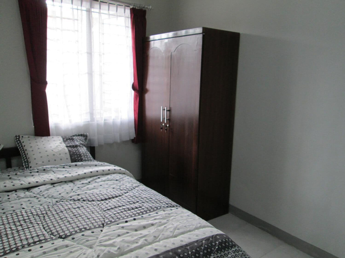 Bedroom 23