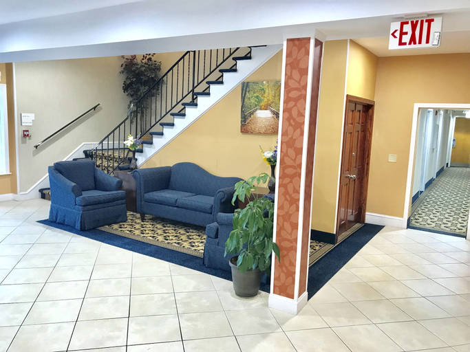 Others 5, Econo Lodge Lake Region, Carroll