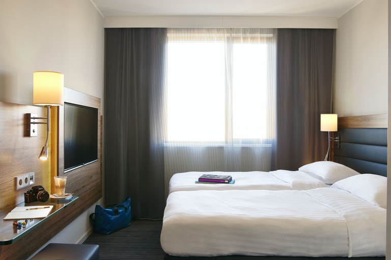 Bedroom 4, Moxy Glasgow Merchant City, Glasgow
