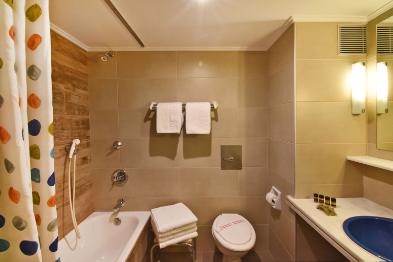 Bathroom 5, Marina Alimos Hotel Apartments, Attica