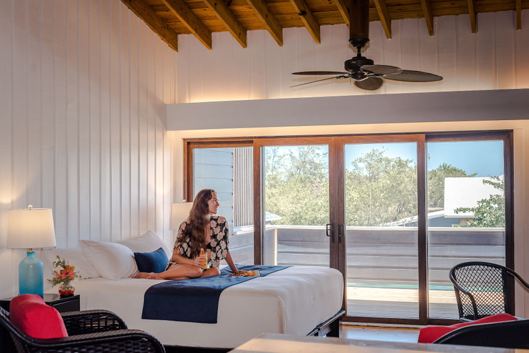 Bedroom 4, Barefoot Cay Resort, Roatán