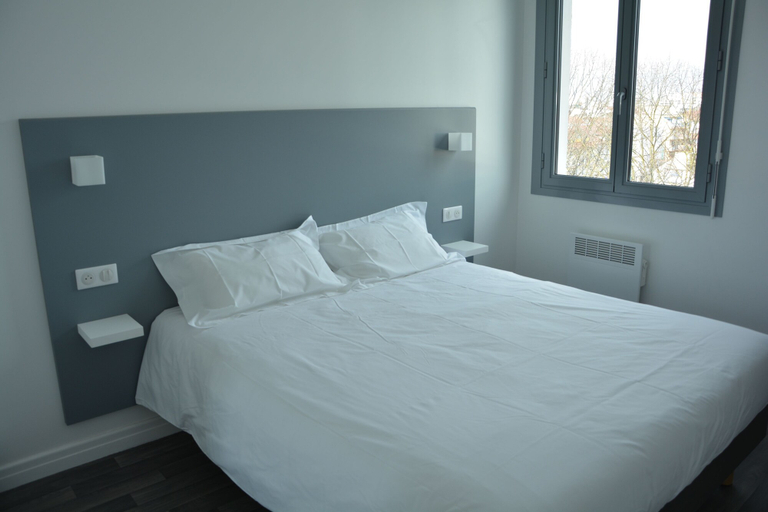 Bedroom 5, Le Matisse, Pyrénées-Atlantiques