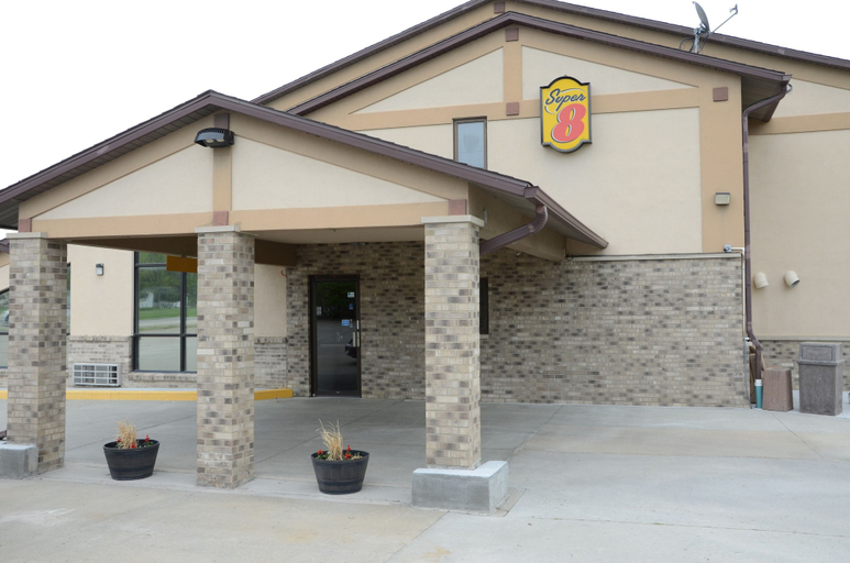 Exterior & Views 2, Super 8 by Wyndham Centerville, Appanoose