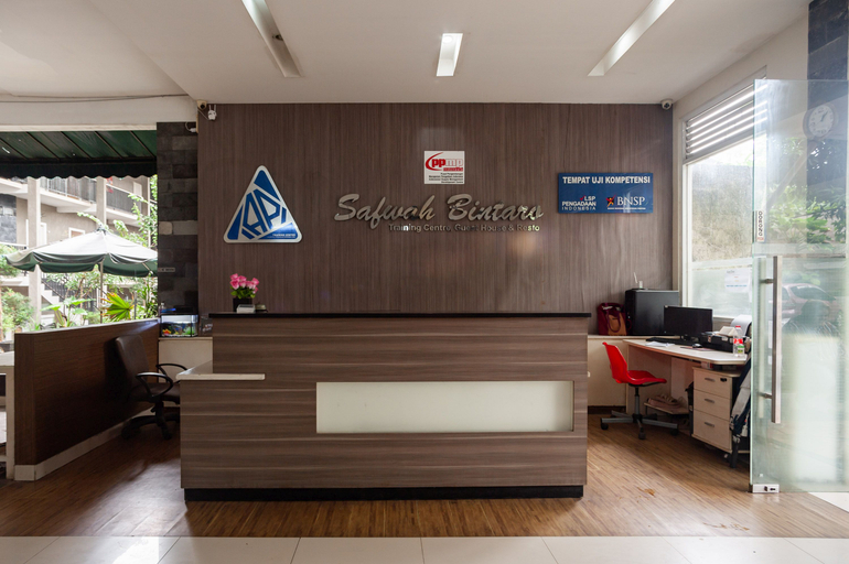 Others 5, Safwah Bintaro Syariah Mitra RedDoorz, South Tangerang