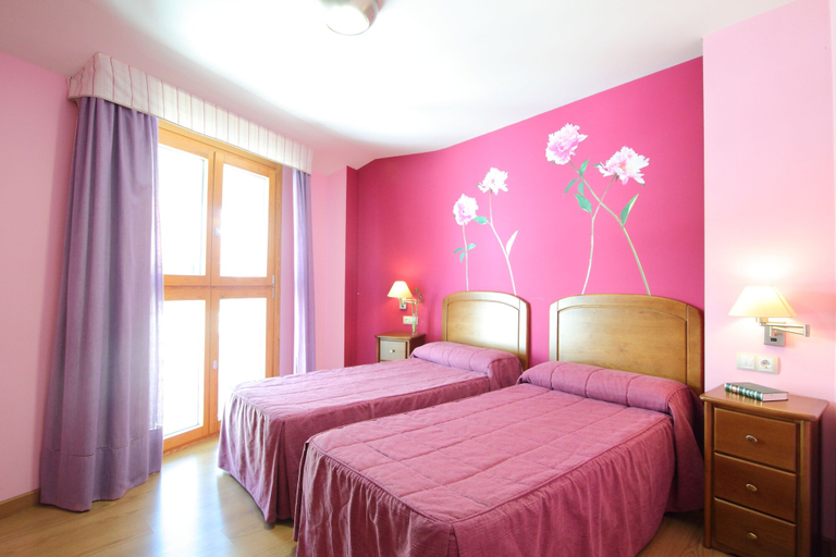 Bedroom 3, Hostal Campo Real Bed & Breakfast, Madrid