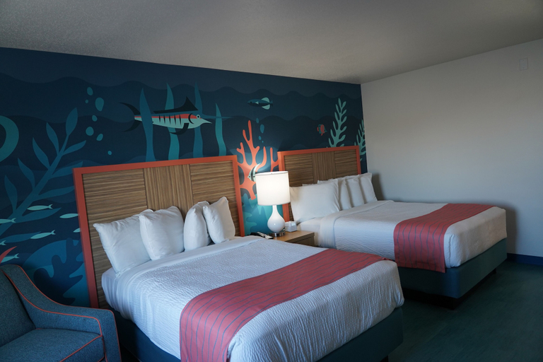 Bedroom 3, Cedar Point's Castaway Bay, Erie
