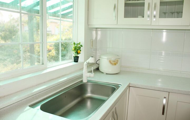 Others 5, Sharon's House, Seogwipo