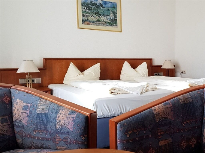 Bedroom 4, Fichtelberghütte, Erzgebirgskreis